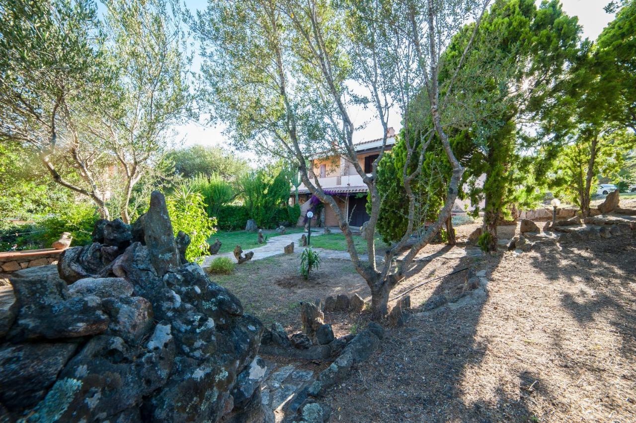 Villa Lilly Olbia Exteriör bild